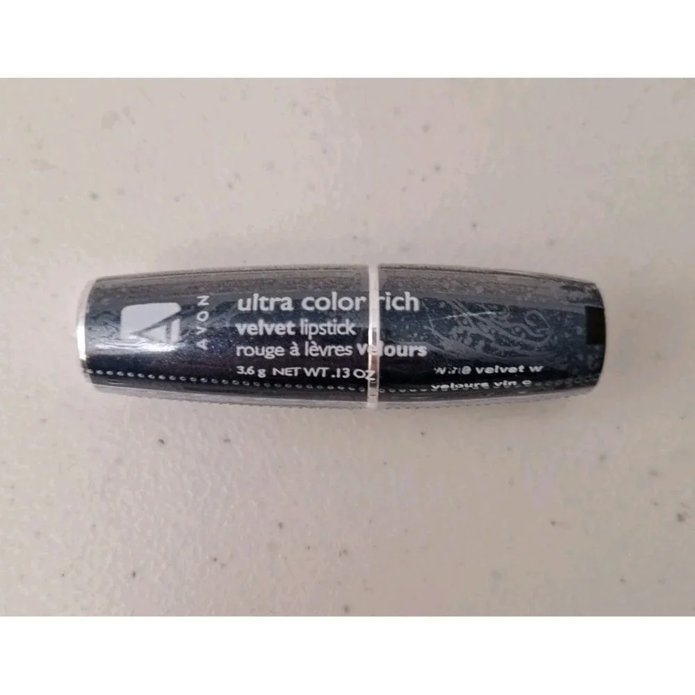 NEW Sealed AVON ULTRA COLOR rich velvet LIPSTICK lip color - WINE VELVET‎